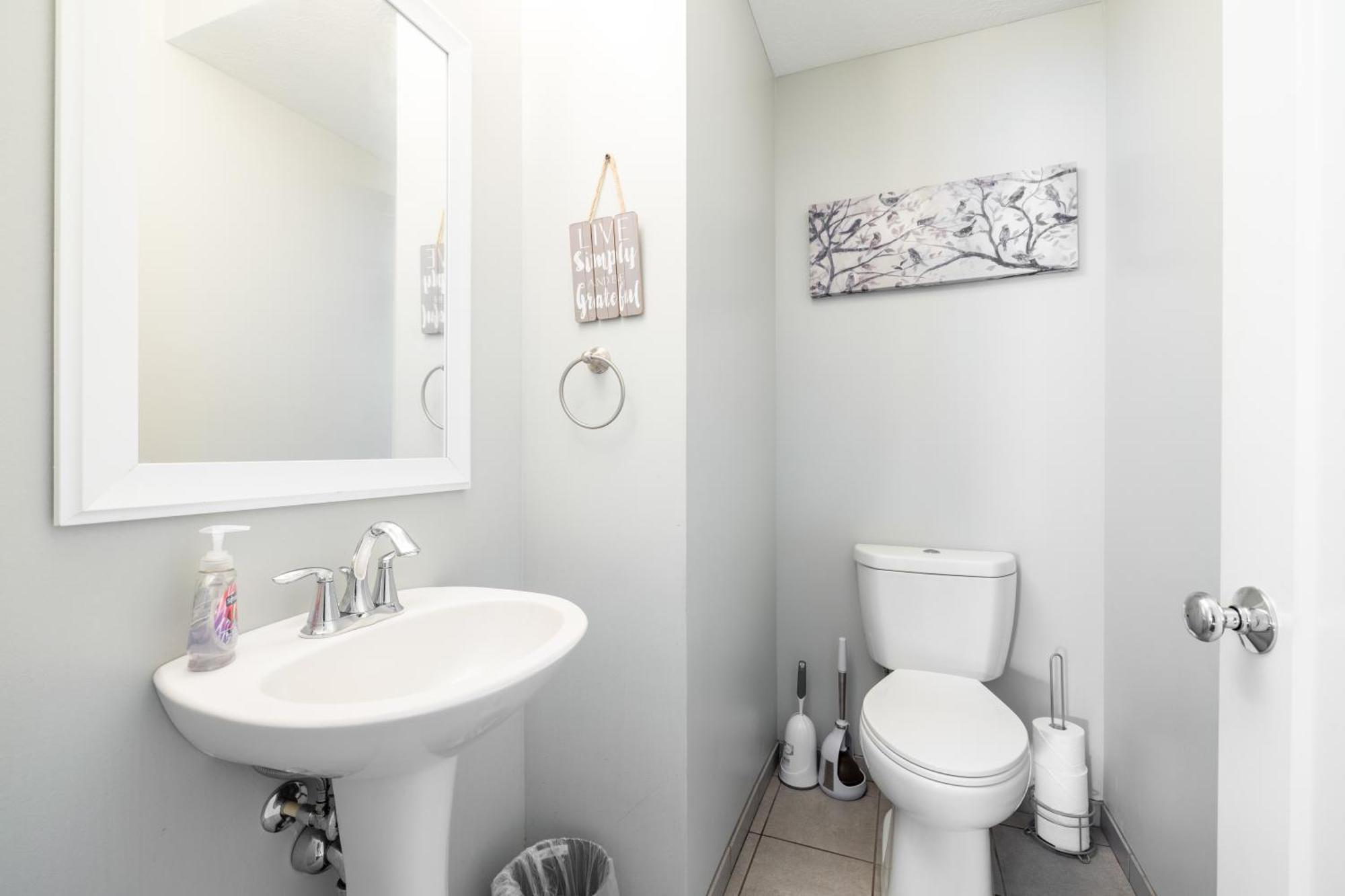 Luxury Downtown Townhome Private Garage Unit 16 * Cleveland